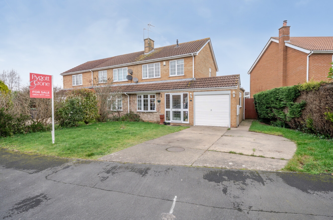 Spennymoor Close, North Hykeham